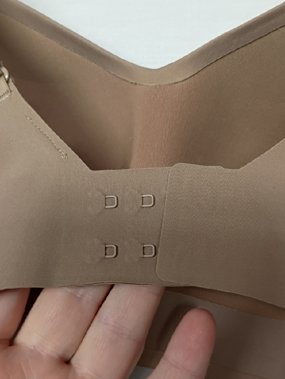 lululemon athletica Smooth Brown Wireless Comfort Bra - Picture 7 of 8